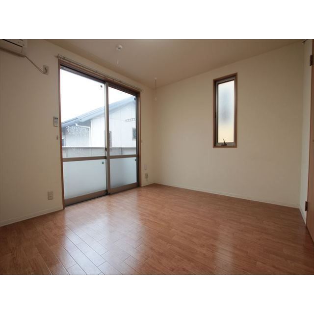 �y�����E���r���O�z�@7.3���̗m��