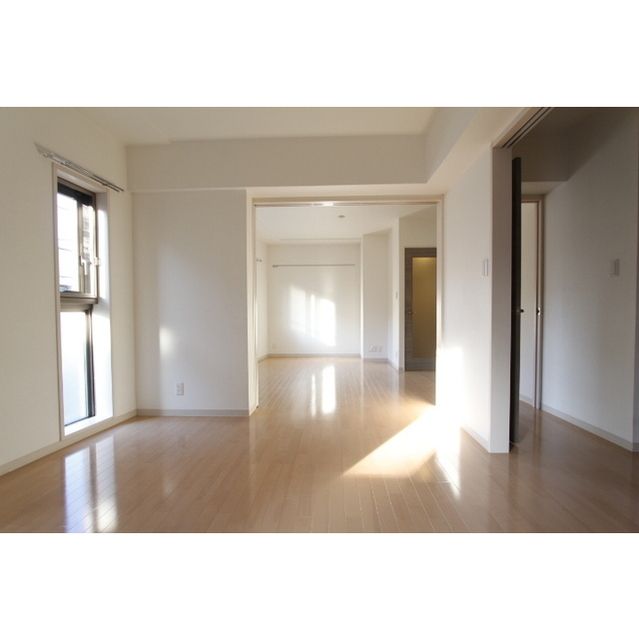 �y���̑������E�X�y�[�X�z�@