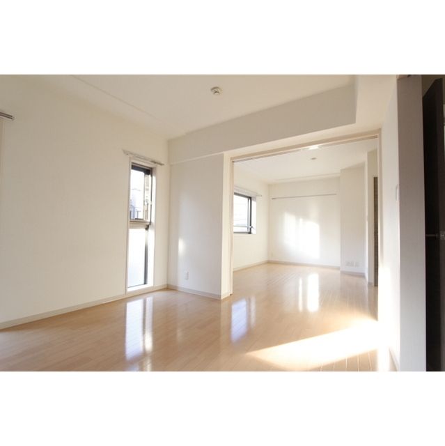 �y���̑������E�X�y�[�X�z�@