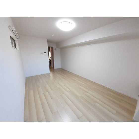 �y���̑������E�X�y�[�X�z�@