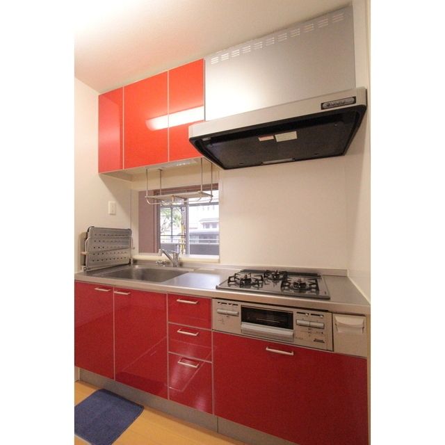 �y�L�b�`���z�@