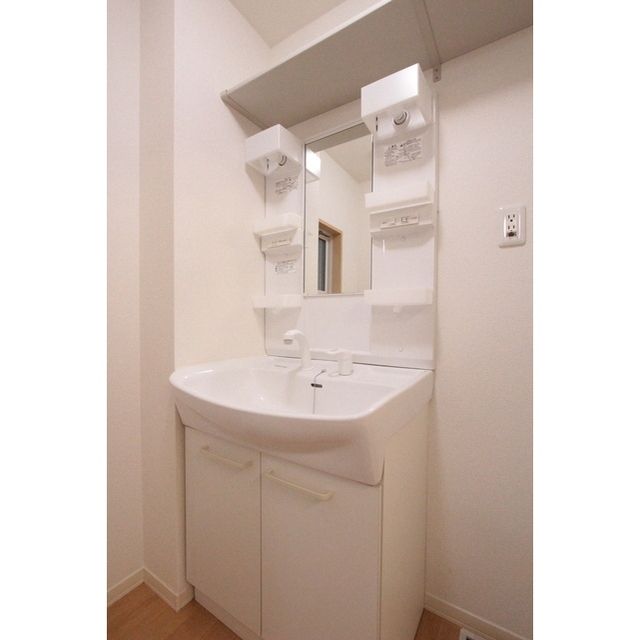 �y���ʏ��z�@