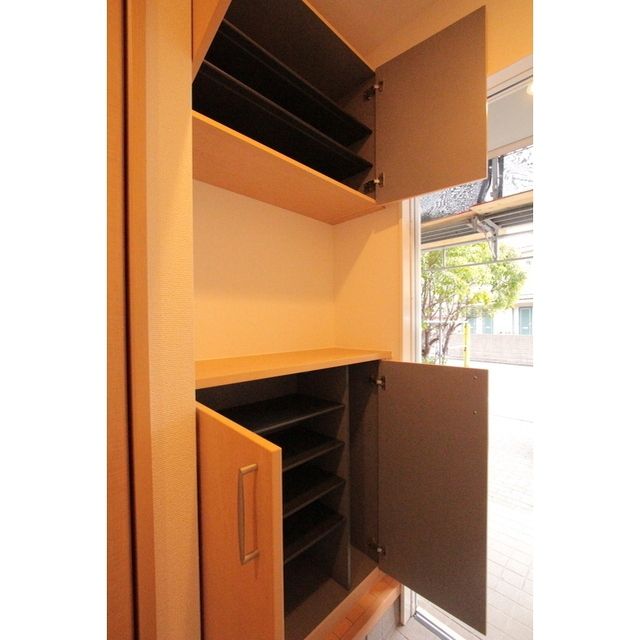 �y���ցz�@�V���[�Y�{�b�N�X