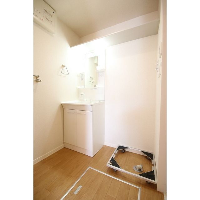 �y���ʏ��z�@�Ɨ����ʑ��