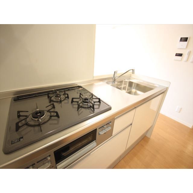 �y�L�b�`���z�@3���K�X�R�����t���̃V�X�e���L�b�`����