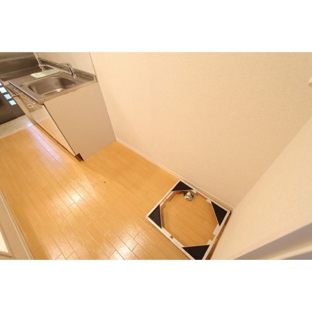 �y���̑������E�X�y�[�X�z�@����@�E�①�ɃX�y�[�X�L���ł���