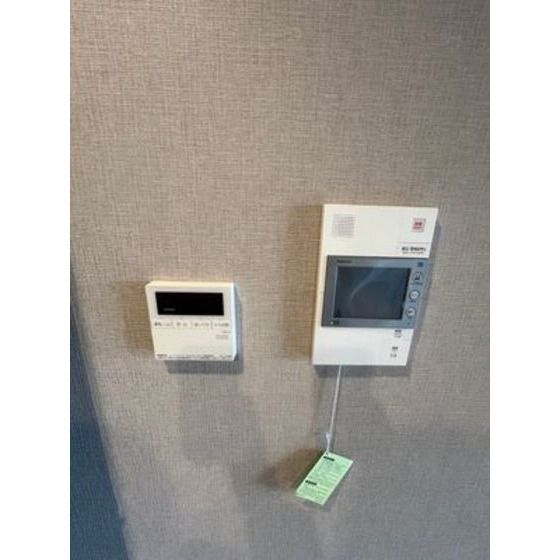 �y�Z�L�����e�B�z�@���j�^�[�t���C���^�[�z��