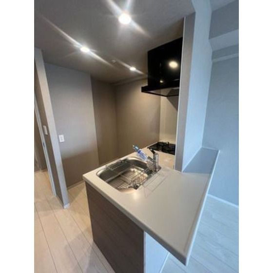 �y�L�b�`���z�@