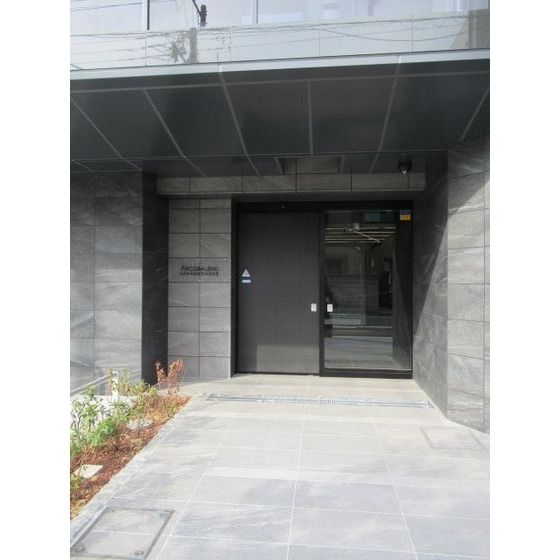 �y�G���g�����X�z�@