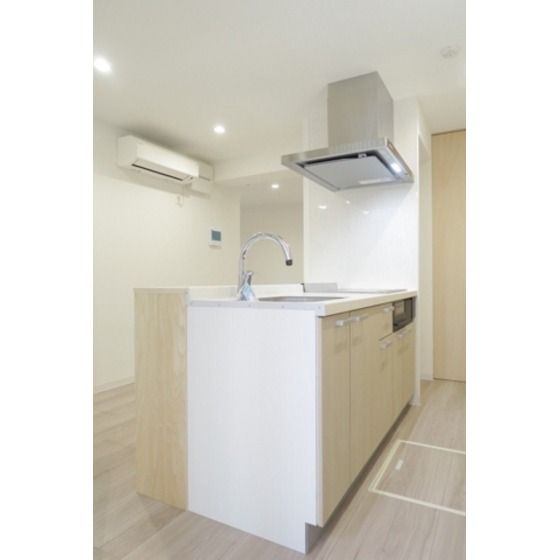 �y�L�b�`���z�@