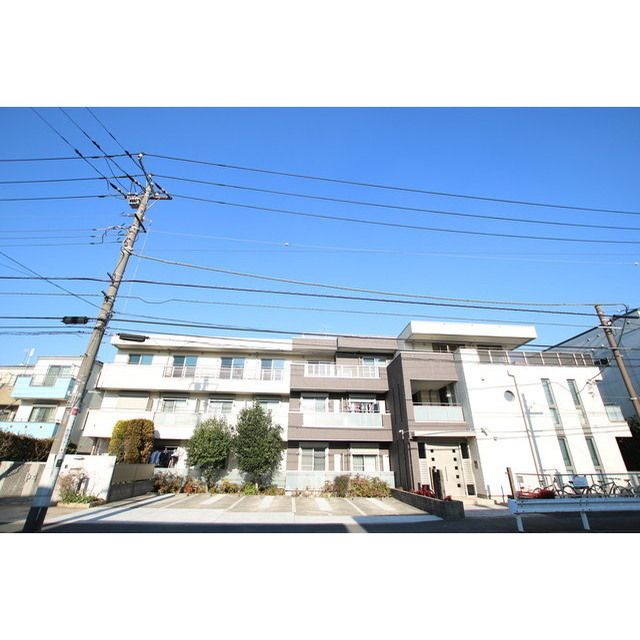 �y�G���g�����X�z�@