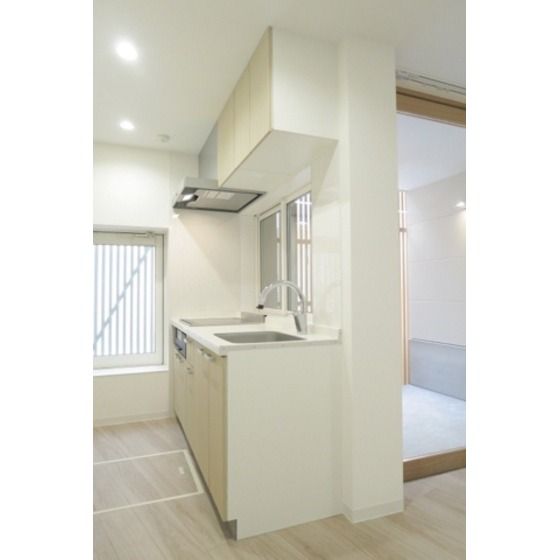 �y�L�b�`���z�@