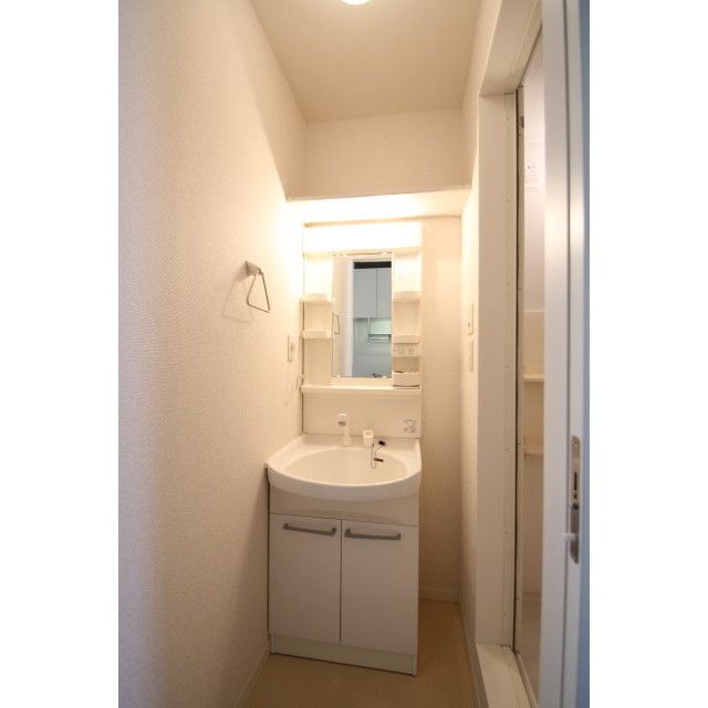 �y���ʏ��z�@