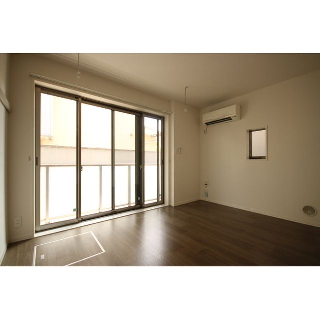 �y�����E���r���O�z�@�傫�ȑ��ŉ���I�Ȃ������ł��I