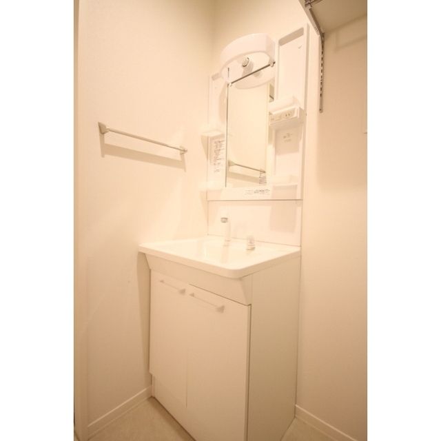 �y���ʏ��z�@�Ɨ����ʑ�I