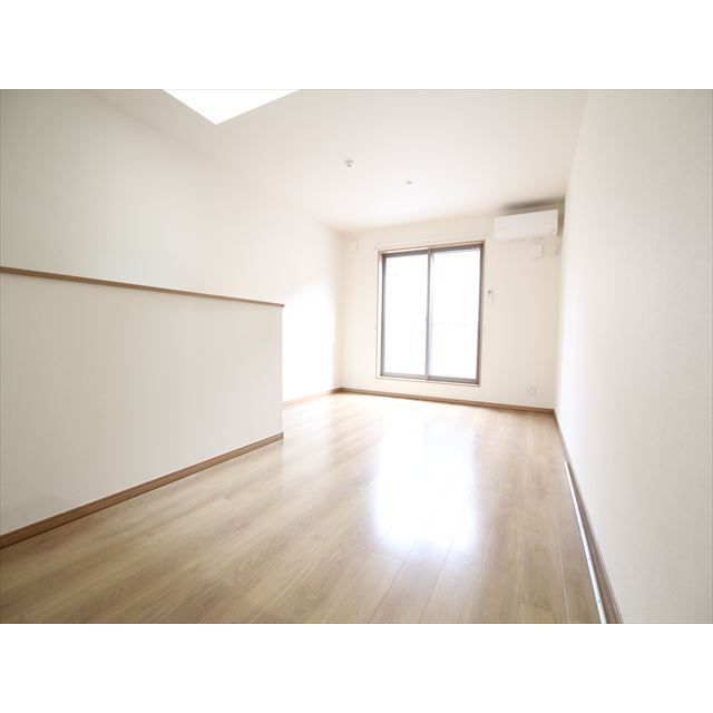 �y���̑������E�X�y�[�X�z�@�L�X�Ƃ������r���O�ł���I�I