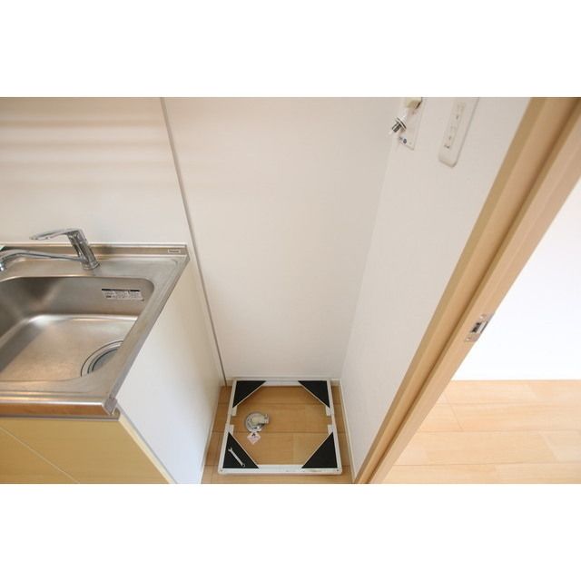 �y���̑������E�X�y�[�X�z�@