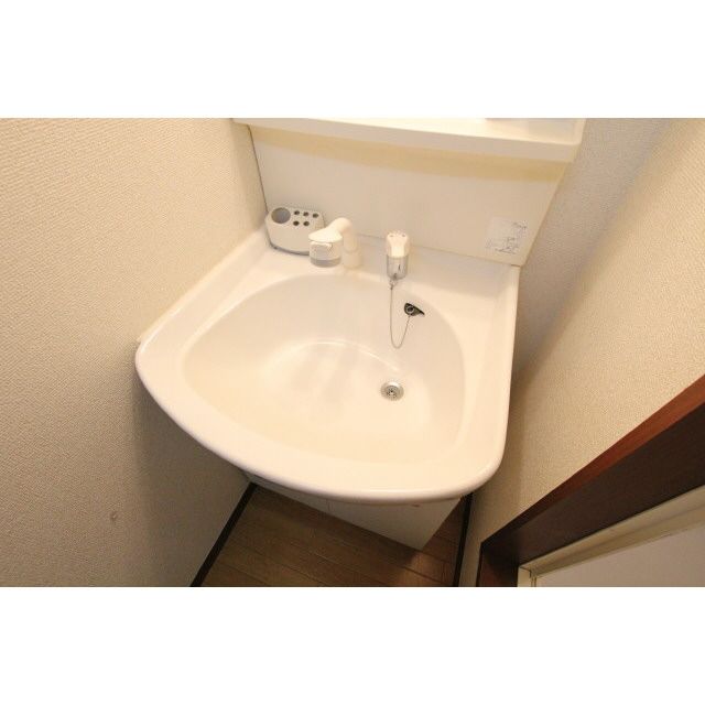 �y���ʏ��z�@