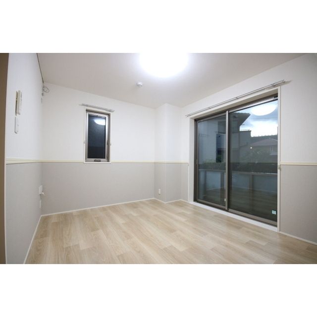 �y�����E���r���O�z�@11.2���̃��r���O�I
