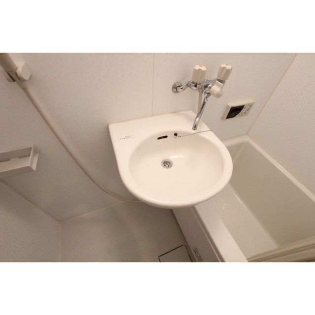 �y���ʏ��z�@