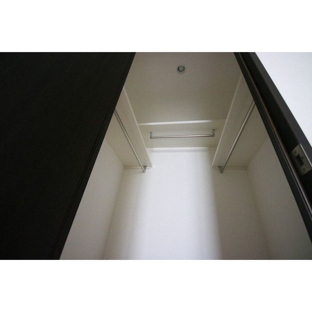 �y���[�z�@�e�m���Ɏ��[����܂��I