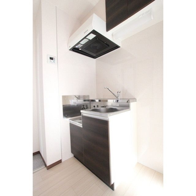 �y�L�b�`���z�@