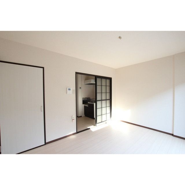 �y���̑������E�X�y�[�X�z�@