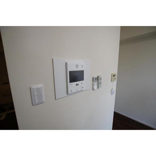 �y���̑��ݔ��z�@