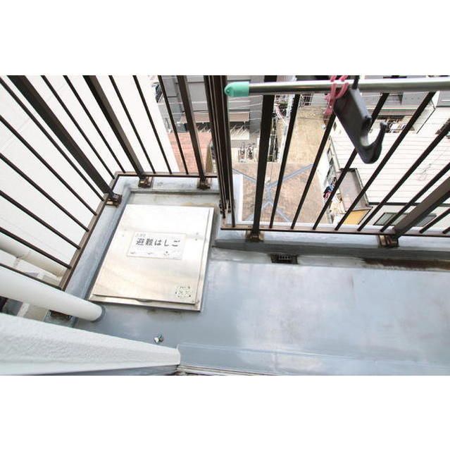 �y�o���R�j�[�z�@