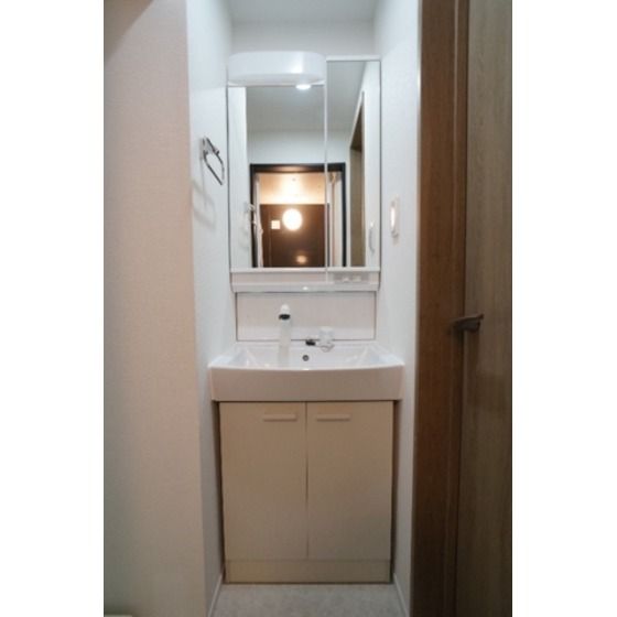 �y���ʏ��z�@