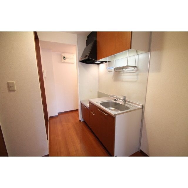 �y�L�b�`���z�@