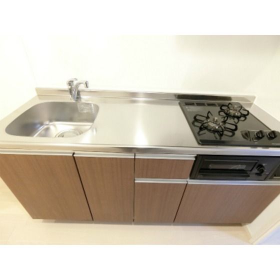 �y�L�b�`���z�@