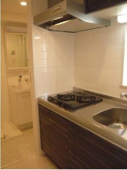 �y�L�b�`���z�@