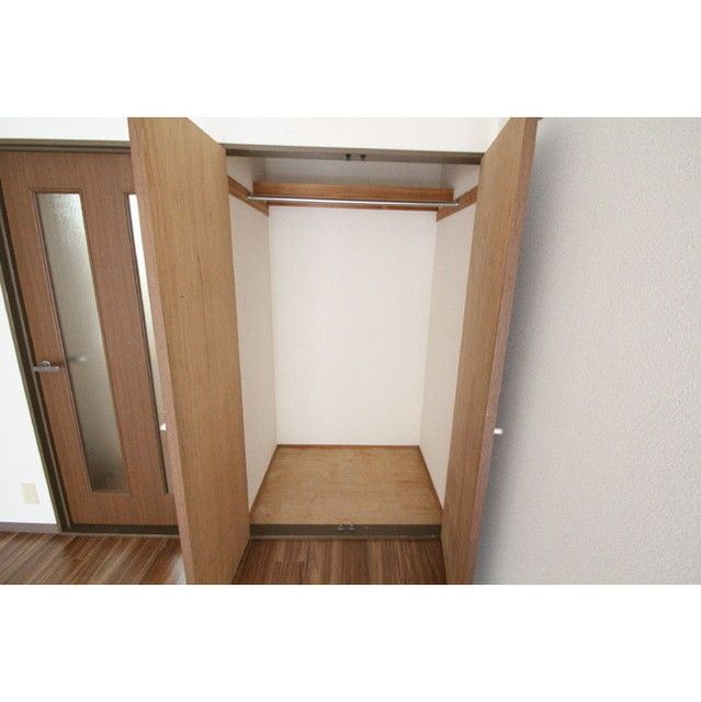 �y���[�z�@�N���[�[�b�g