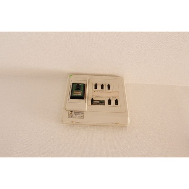 �y���̑��ݔ��z�@