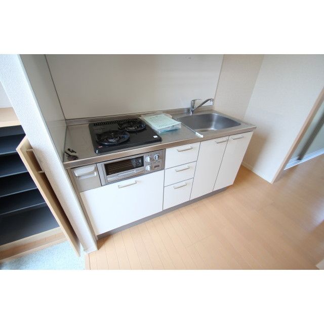 �y�L�b�`���z�@