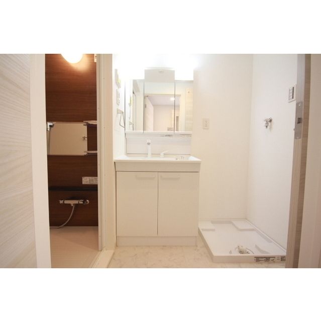 �y���ʏ��z�@�L�����ʑ��V�����v�[�h���b�T�[�ł���