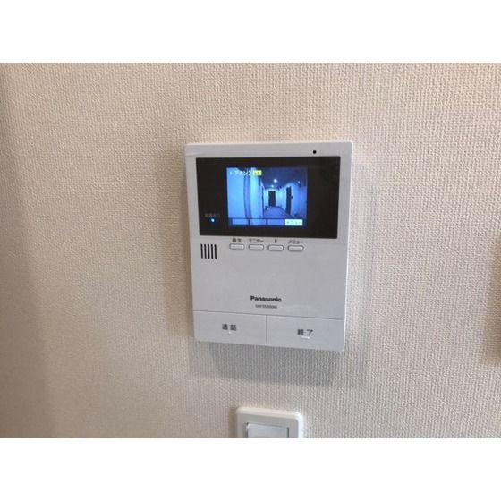 �y�Z�L�����e�B�z�@���j�^�[�t���C���^�[�z��