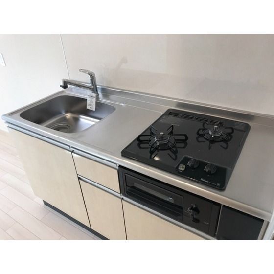 �y�L�b�`���z�@