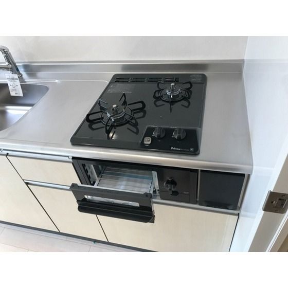 �y�L�b�`���z�@