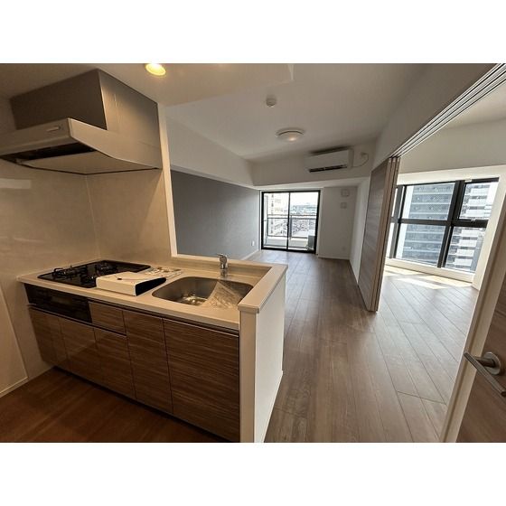 �y���̑������E�X�y�[�X�z�@