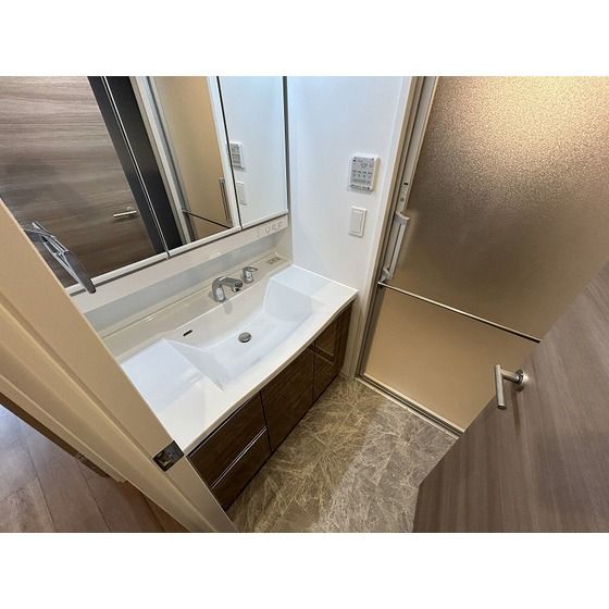 �y���ʏ��z�@�E�ߏ�