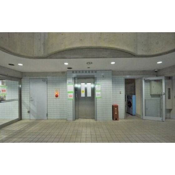 �y���r�[�z�@