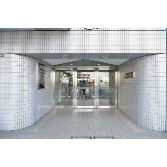 �y�G���g�����X�z�@