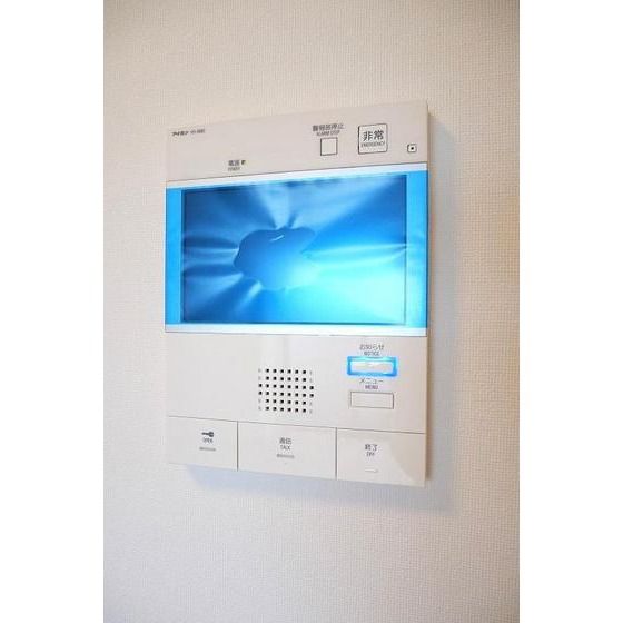 �y�Z�L�����e�B�z�@���j�^�[�t���C���^�[�z��