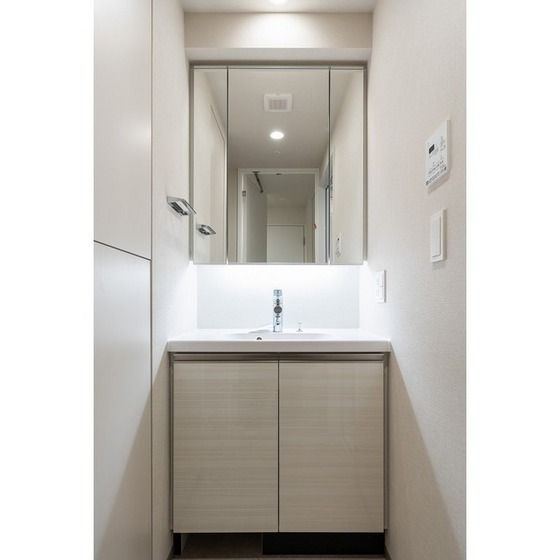 �y���ʏ��z�@