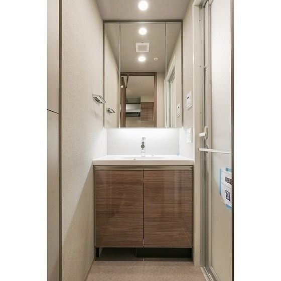 �y���ʏ��z�@