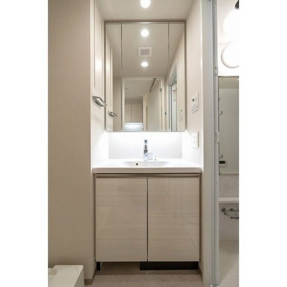 �y���ʏ��z�@