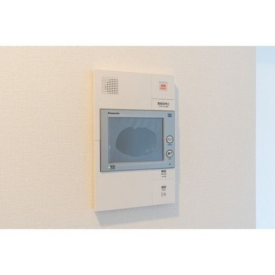 �y�Z�L�����e�B�z�@���j�^�[�t���C���^�[�z��