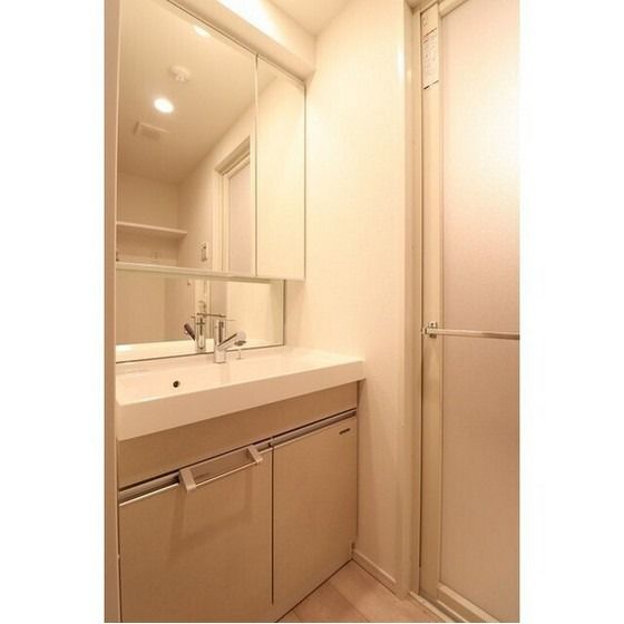 �y���ʏ��z�@